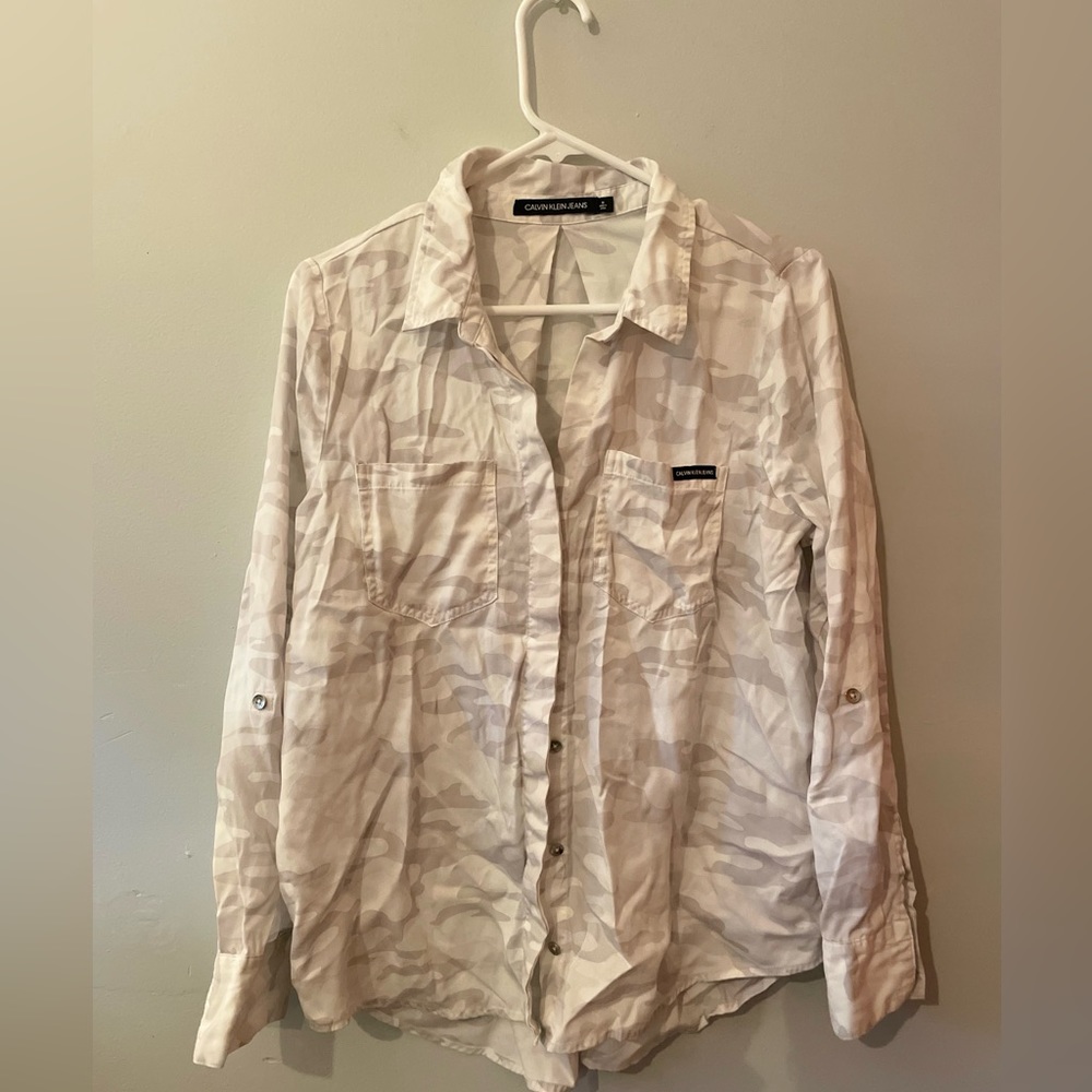 - EUC - Calvin Klein women’s button down tunic